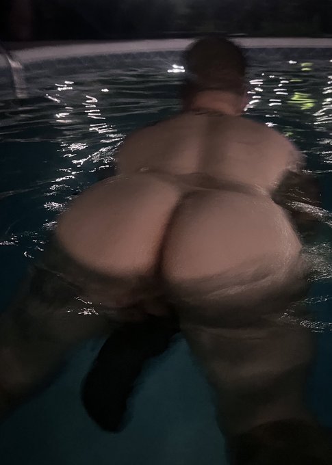 Had some fun swimming last night 😏 📸: @DallasKrossXXX https://t.co/xgsU7503Dg<a class="tags" target="_blank" title="On Twitter" href="/?out=eyJ0eXAiOiJKV1QiLCJhbGciOiJIUzUxMiJ9.eyJpYXQiOjE3MjA4ODU0OTUsImlzcyI6InR3cG9ybnN0YXJzLmNvbSIsIm5iZiI6MTcyMDg4NTQ5NSwiZXhwIjoxNzUyNDIxNDk1LCJyZWRpcmVjdF91cmwiOiJodHRwczovL3R3aXR0ZXIuY29tL0RhbGxhc0tyb3NzWFhYIn0.CZOVqc1FvoHkArQ7Si2rQpEJWlgeGcarTES-MMnCYfv38w8bsiKQdPGvCM0fiWcq-AE_ASLRUJMrrYSOc6RNqg">@DallasKrossXXX</a>