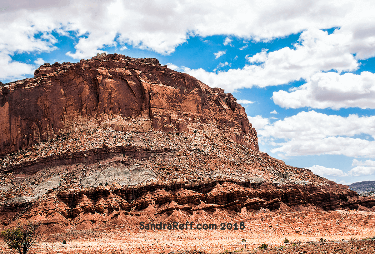 ReffSandra's tweet photo. #capitolreef #Utah #mountains #PHOTOS #naturephoto #landscapephotography https://t.co/y7ir6sgoPS