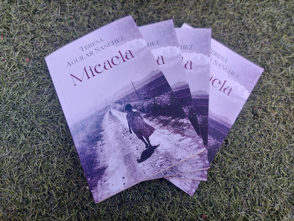 … NO PASA NADA. Y esta es mi «Micaela» (no necesito críticas ni quejas sobre todo esto, que me afectan mucho😅, en serio 😢). ¡Feliz tarde!