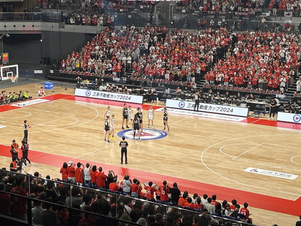 dloading_chef30's tweet image. #AkatsukiJapan
生日本代表エグすぎた！！！
東藤選手のシュートフォームとディフェンスに一目惚れしたから受験終わったら絶対Wリーグ見に行く！！