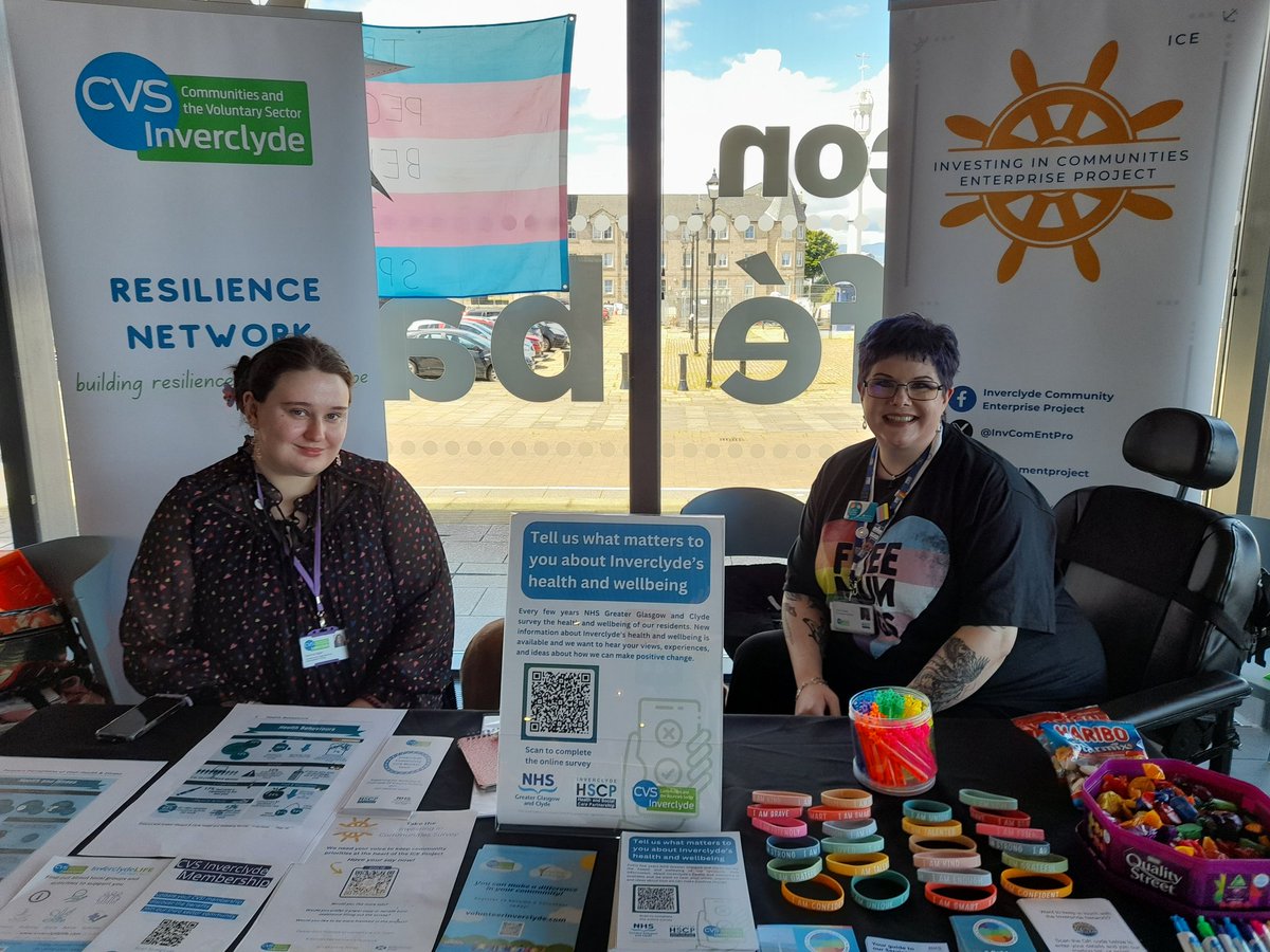 Vicki Cloney tweet media