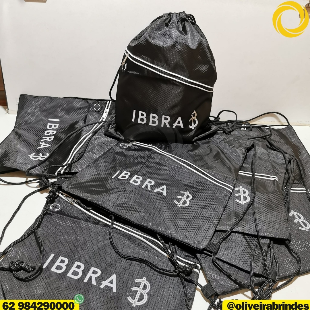 oliveirabrindes's tweet image. Carregue seus sonhos com estilo! 🎒✨ Nossa mochila saco é mais do que um acessório; é uma extensão do seu estilo de vida.   💼 #ModaFuncional #EstiloPessoal