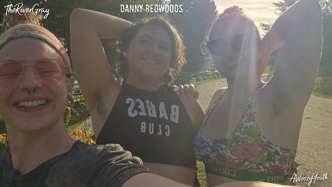 Had so much fun hanging out with Rin and Danny 🥰☀️ https://t.co/JRq6OR6AG6