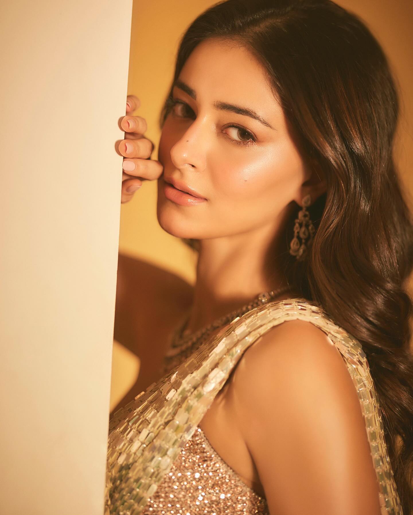 GRzytr8acAQTmTA?format=jpg&name=large