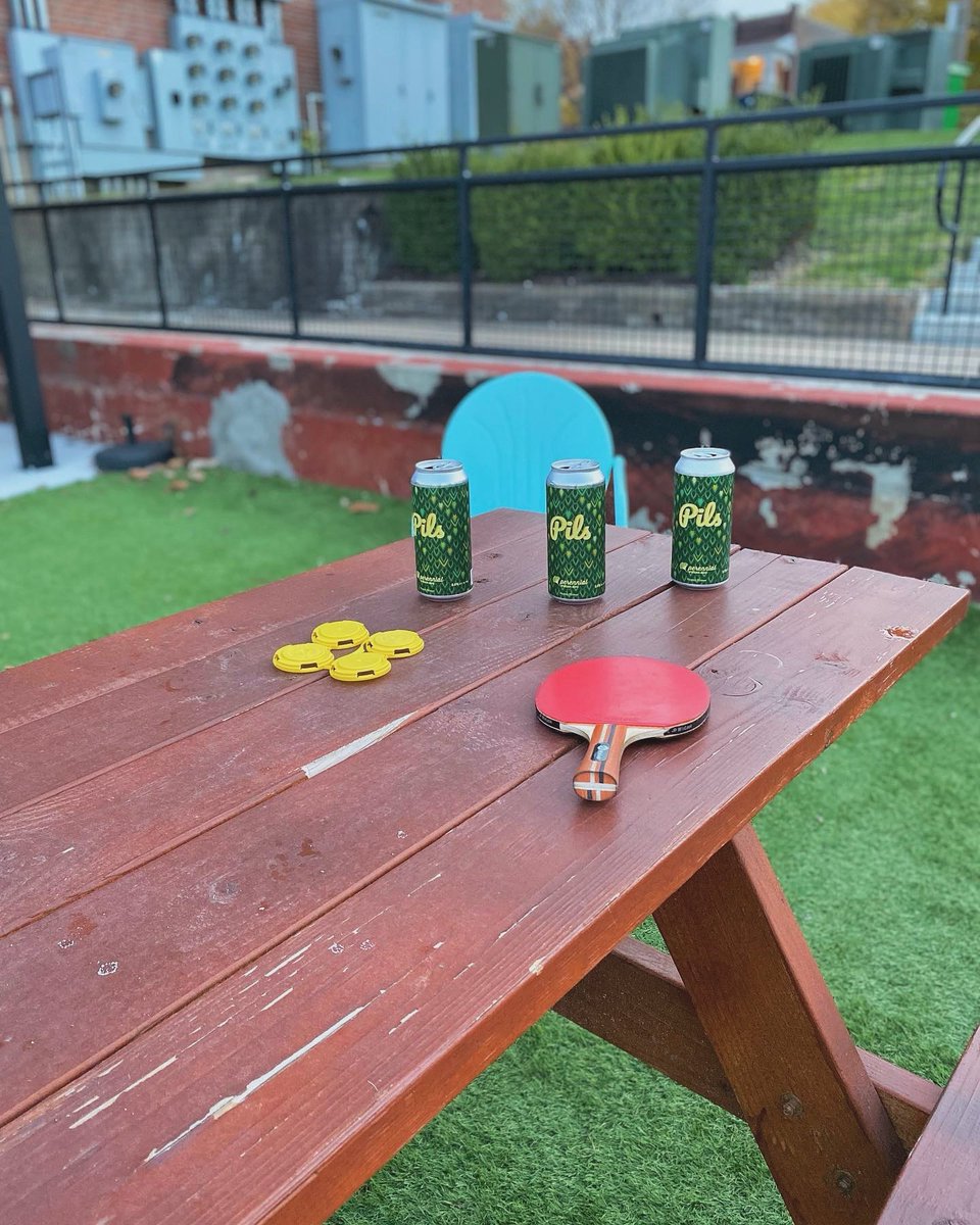 PerennialBeer's tweet photo. 🏓🏓🏓🏓
It’s a gorgeous day to get outside!
Might we suggest pairing it with a Pils 🥇
We’re here 12 - 11pm, see you soon!
#stl #perennialbeer #saintlouis #craftbeer #stlcraftbeer #missouri #MOcraftbeer #MObeer #missouribeer #shoplocal #supportlocal https://t.co/6zZjYvD1LX