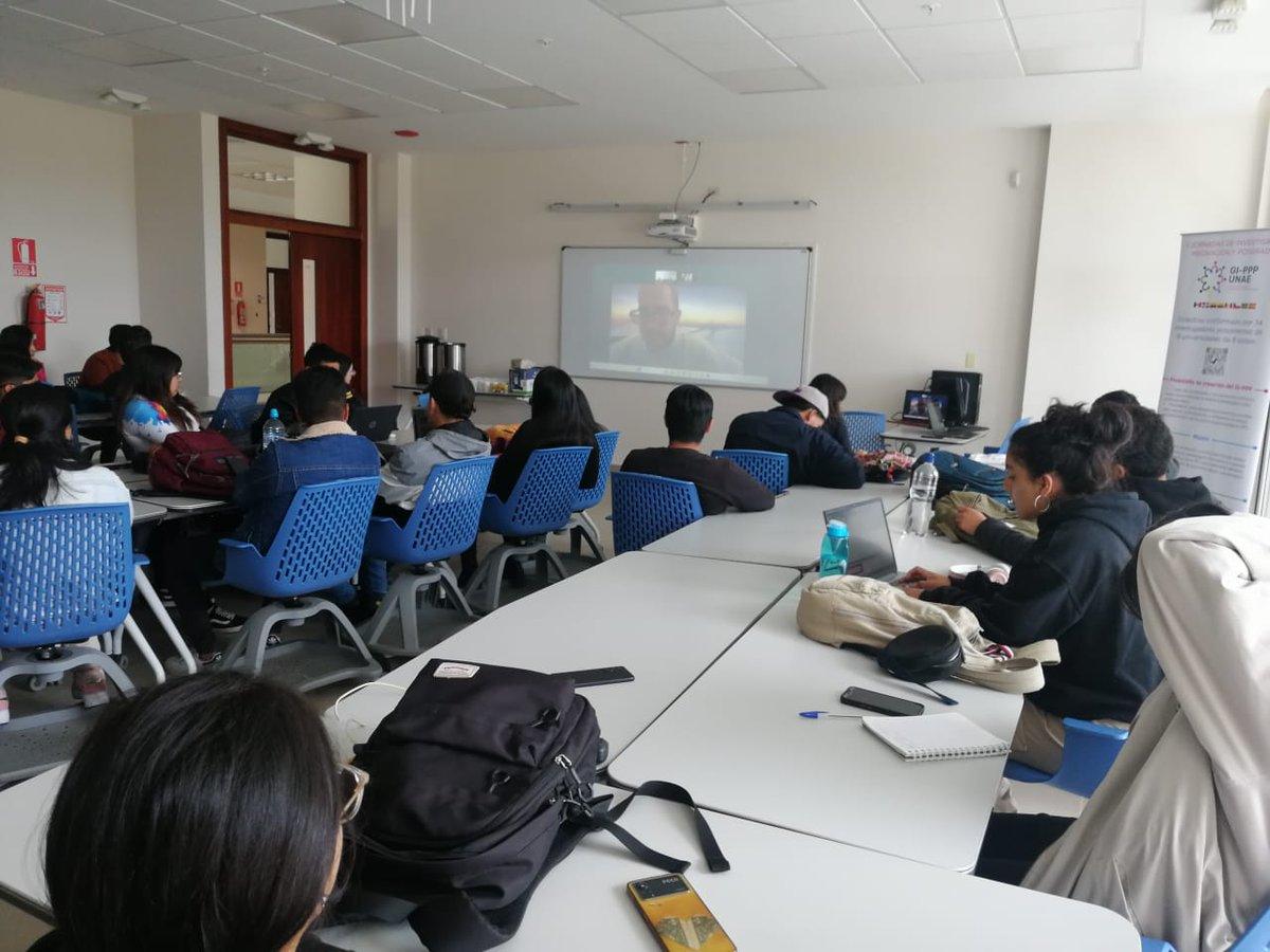 gipppunae's tweet photo. En este momento nos encontramos en el segundo encuentro presencial del “Diplomado de Competencias en Investigación Pedagógica” y nos acompaña el Dr. @david_choin  de la Universidad CFA Descartes y presenta la conferencia "Perfil del docente investigador" @gipppunae @UNAEcuador. https://t.co/hY3DikgyZF
