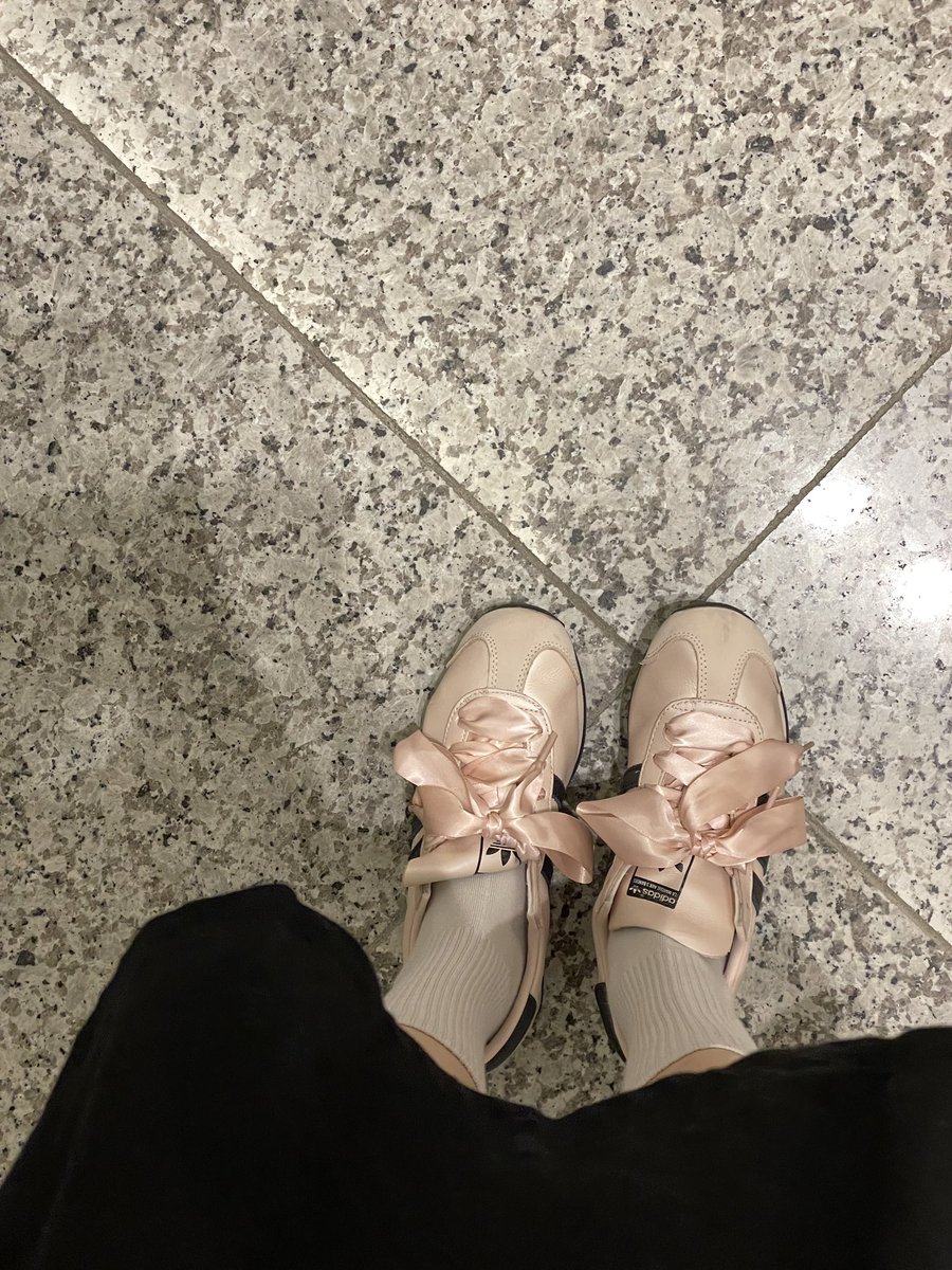 0xcorini's tweet photo. 귀여운 하루 보내기🎀 https://t.co/udSTOODfkk