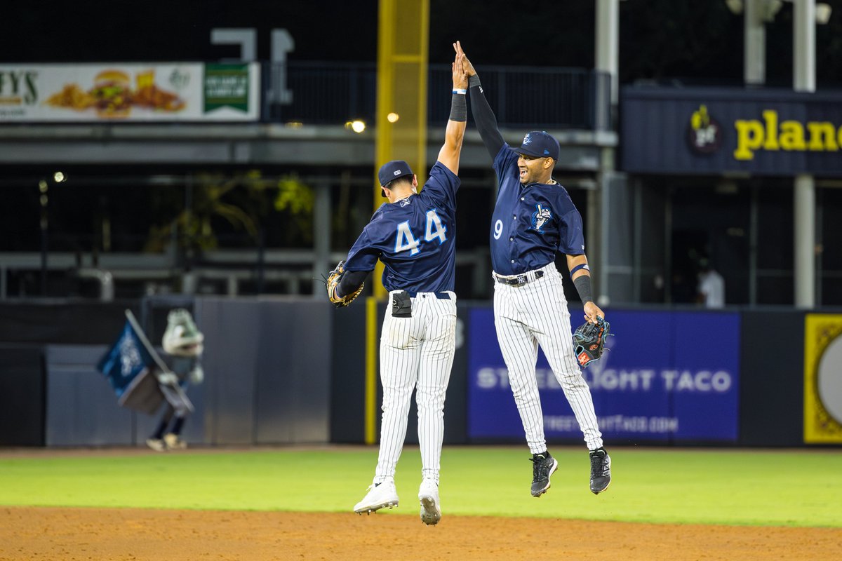 TampaTarpons's tweet photo. Saturday Sweep! 🧹 #LatinHeritageNight
#reelin #MakingWaves #tampatarpons https://t.co/RwLVP5Ed3K