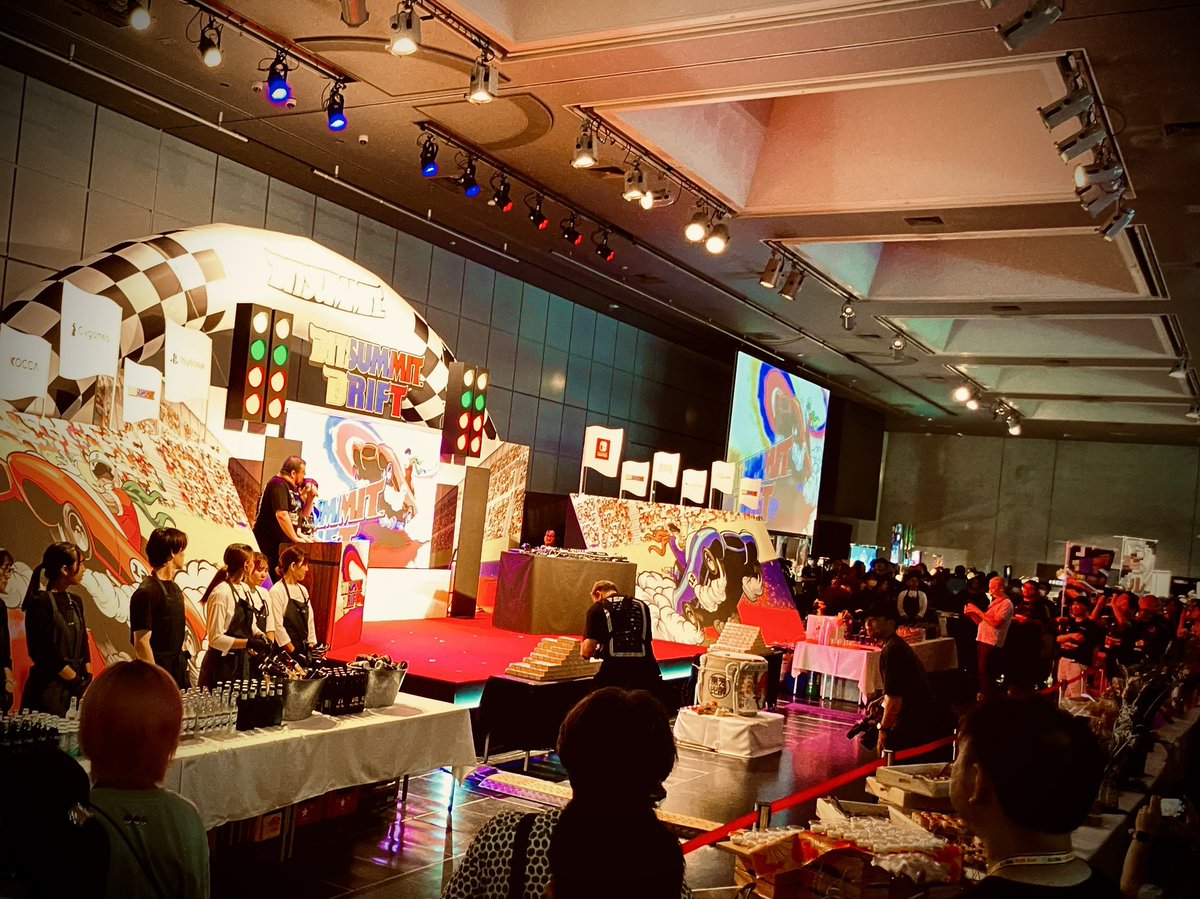tankcafe's tweet photo. 京都
#BitSummit
お時間を割いてくださった皆様ありがとうございました
イベントで「尖った方が刺さりやすい」のお言葉を聞き
#cultofothelamb の子羊ちゃんから洗礼を受け
#JETCola でボトルを振り木星到達しノベルティをゲットし
#RedBull ライム味で喉を潤し
京都駅の
#みうらじゅんFES で〆ました https://t.co/NJ4fHKkfqR