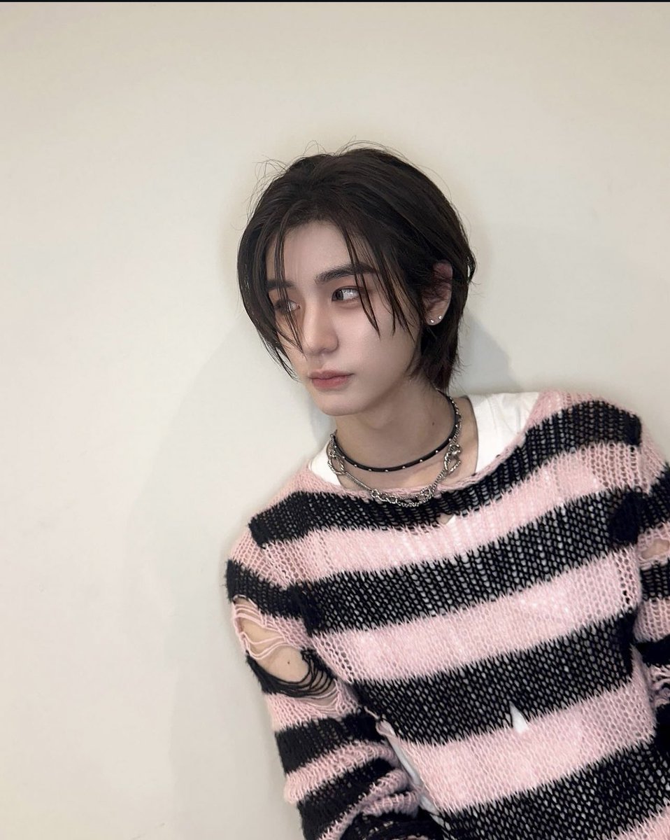 leehan feed tweet media