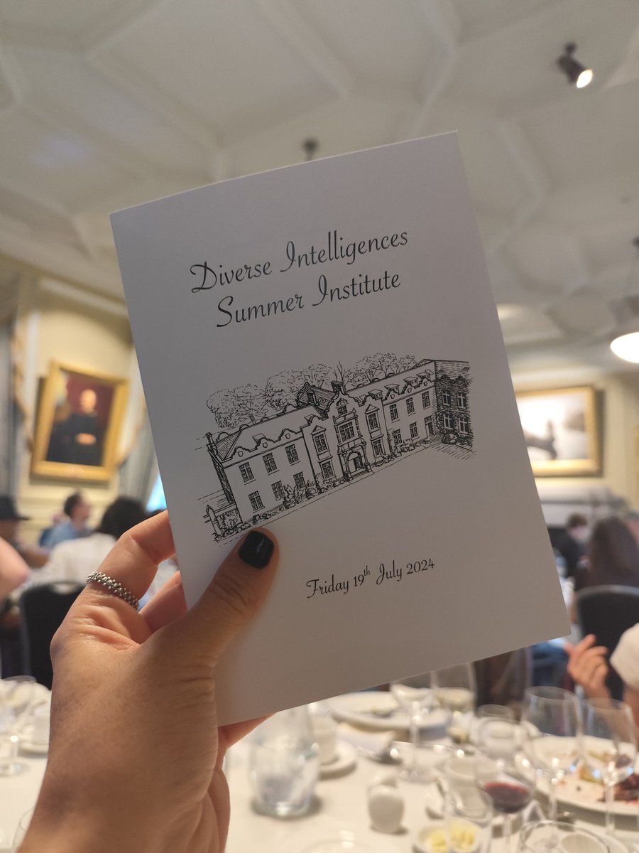 Paula_PeFraga's tweet image. Heading home and already missing St. Andrews. #DISI has been a blast!
I can't describe this experience.
 My brain is full of ideas and my heart full of new friendships. 
Thanks for everything, #DISI !