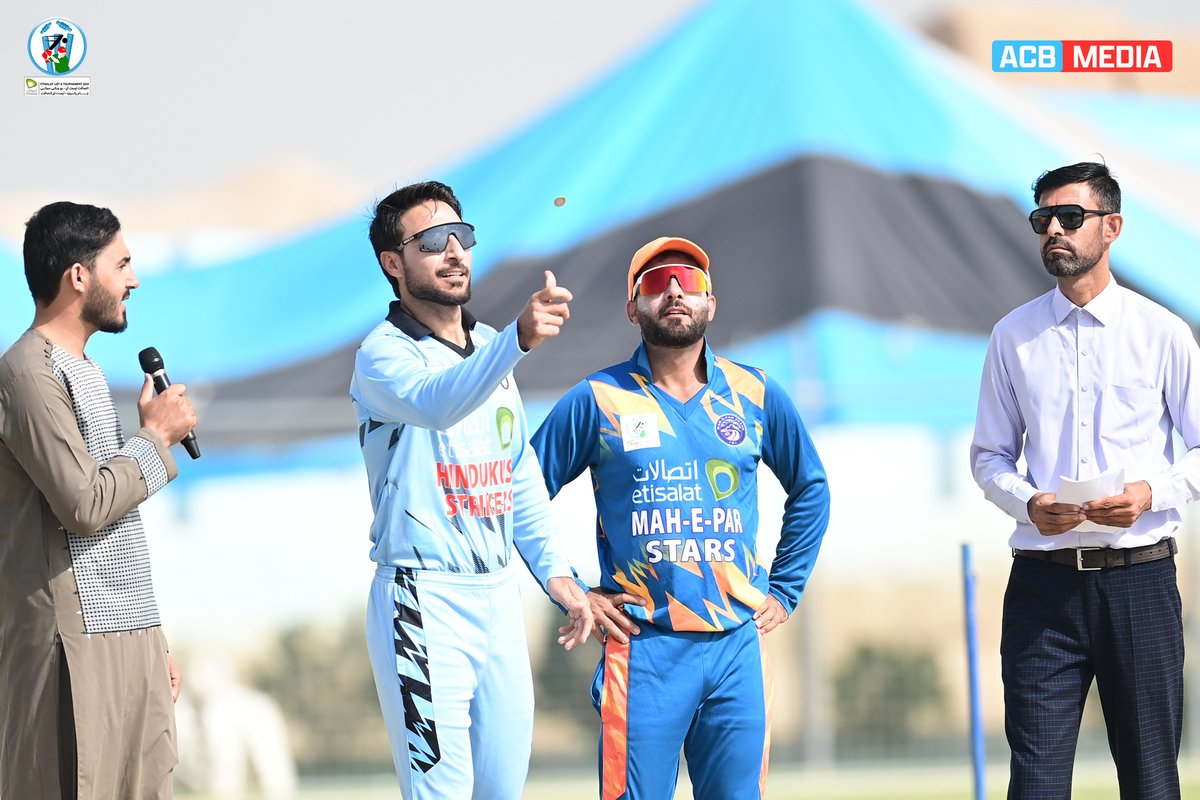 ACBofficials's tweet photo. 🚨 TOSS ALERT! 🚨
Hindukush Strikers have won the toss and opted to bat first in the 10th Etisalat List A Cup 2024 match against the Mahipar Stars. 👍
#ListACup2024 | #HSvM https://t.co/CXzTtwXSmV