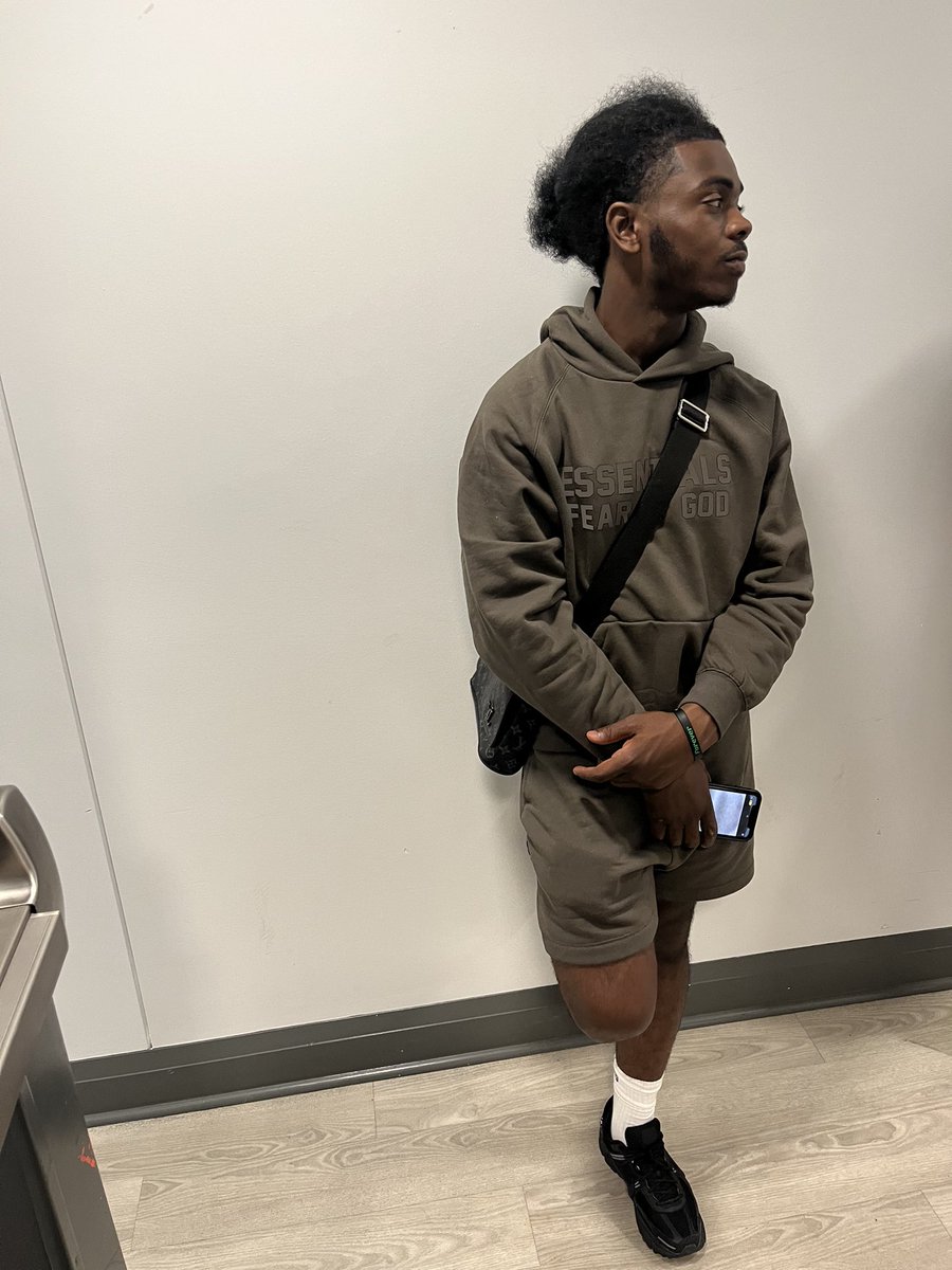 _4doee's tweet image. Follow my gram _freemoney4