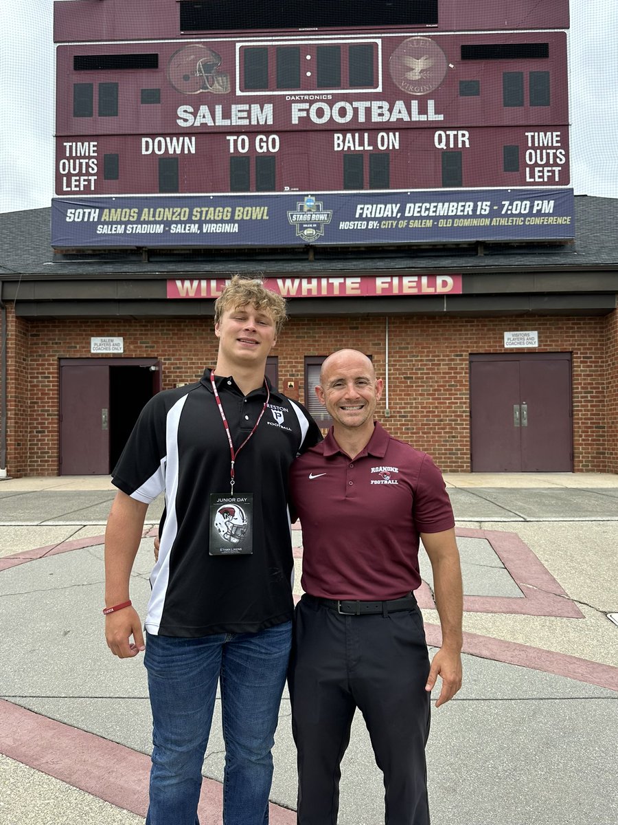 LikensEthan's tweet photo. I want to thank @Coach_Ven3 and @CoachGiancola for having me down for their junior day today! Loved the environment and what the school has to offer! @BryanStiney https://t.co/irNRuVOjsh