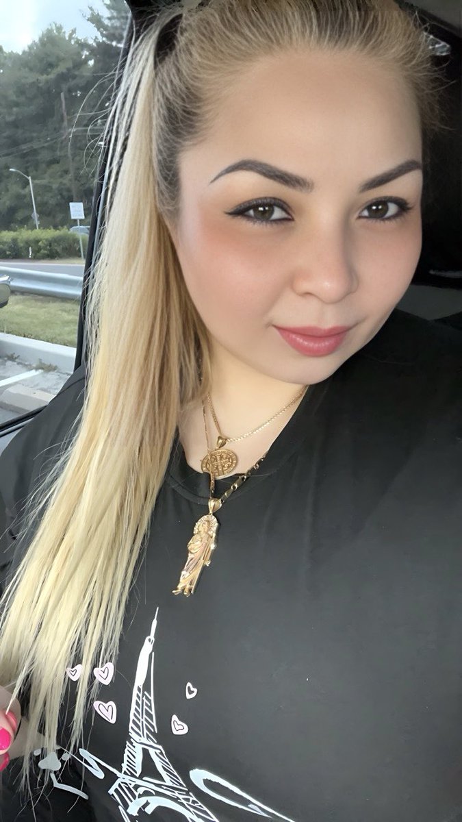 palma_analy's tweet photo. 𝑵𝒖𝒏𝒄𝒂 𝒐𝒍𝒗𝒊𝒅𝒆𝒔 𝒒𝒖𝒆 𝒔𝒊𝒆𝒎𝒑𝒓𝒆 𝒉𝒂𝒃𝒓𝒂́ 𝒓𝒂𝒛𝒐𝒏𝒆𝒔 𝒑𝒂𝒓𝒂 𝒔𝒆𝒓 𝒇𝒆𝒍𝒊𝒛.! https://t.co/nj9kirDiZt