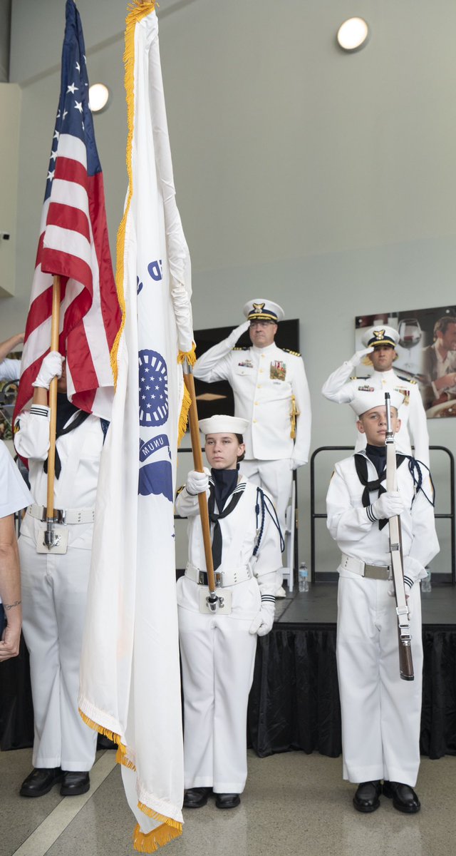 USCGSoutheast's tweet photo. #CYMI Lt. Giacomo Terrizzi III
assumed command of the newly established @uscg Marine Safety Unit Lake Worth, Fri., as the unit's first commanding officer during an assumption of command ceremony held at the @PortofPalmBeach
Click here to read more! https://t.co/pcIl2W2TKs #USCG https://t.co/KiU0Ar3wVB