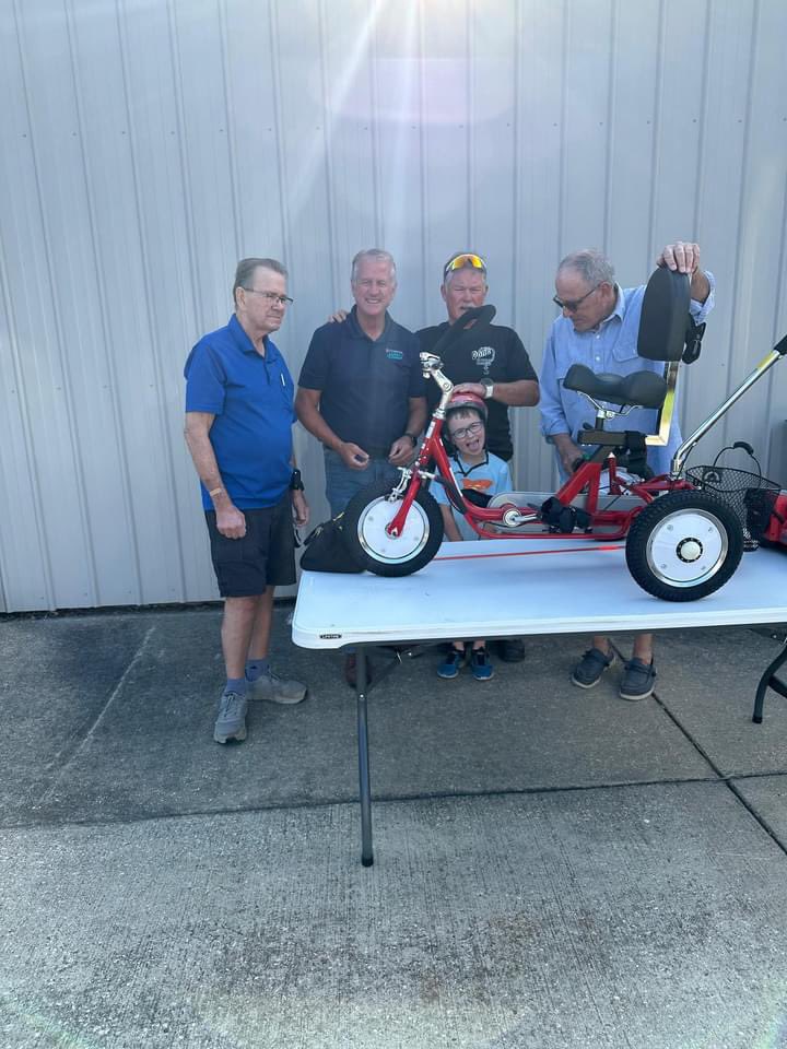 GCC_AMBUCS's tweet photo. It was a gorgeous night in Central Illinois and perfect weather for building Amtrykes outside! Six Ambucs (Scott, Don, Keith, Larry, Andy and Jon) and one future Ambuc (Hayden) met and assembled three bikes for upcoming giveaways.

Follow us for pictures of new riders next week! https://t.co/3fKjdwjNLc