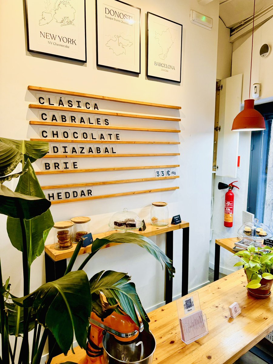 mallcamu's tweet photo. https://t.co/0vV2WLyxA6
JonCake
Carrer dels Assaonadors, 29, Ciutat Vella, 08003 Barcelona
#ケーキ屋
#バルセロナ
#チーズケーキ
#JonCake
#コネクトアート https://t.co/G9FkFRLtNA