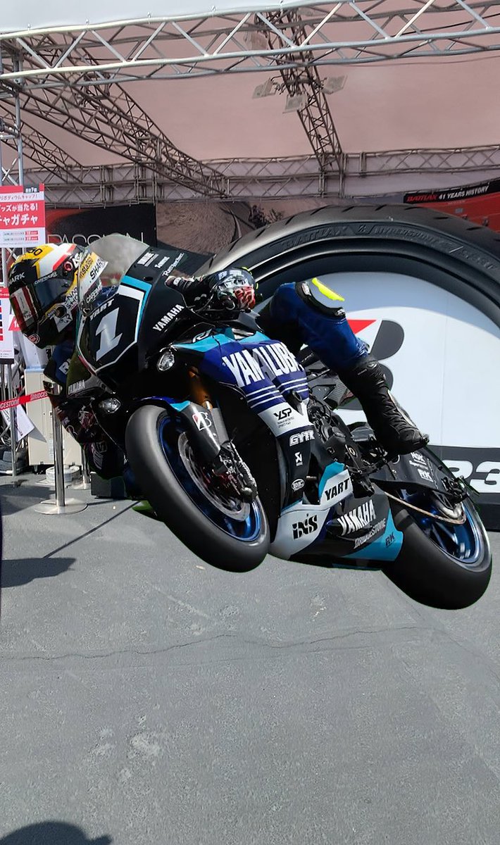 buuun87's tweet photo. #ブリヂストン 
#鈴鹿8耐 https://t.co/mFG4Nk1j4E