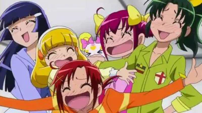 1.暑すぎてどうかしそうなプリキュア2.一年中心はサマーでどうかしてるプリキュア3.割とどうかしてるプリキュア(特に映画)4.ナチュラルにどうかしてるプリキュアこいつら全部パクトで変身してやがる。 