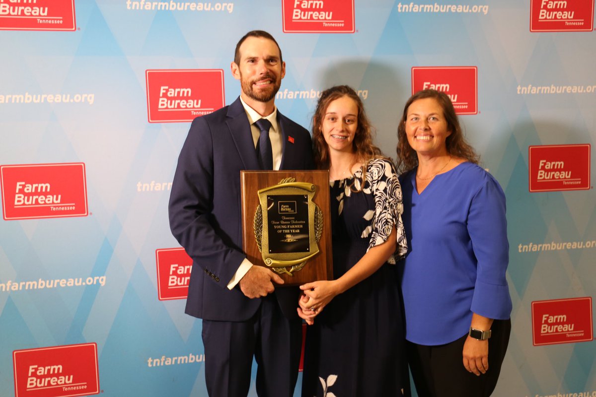 The 2024 Tennessee Young Farmer of the Year is Tracey and Katie Robinson of Franklin County!

#TNFarmBureau | #TNYFR24