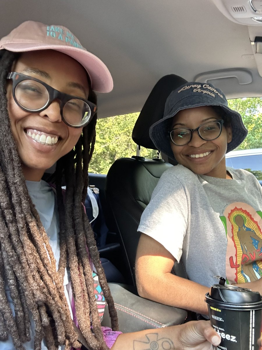 LoveJoy33's tweet photo. When you decide to go on a random summer adventure with your best friend to NC! https://t.co/vck4C58ZQa
