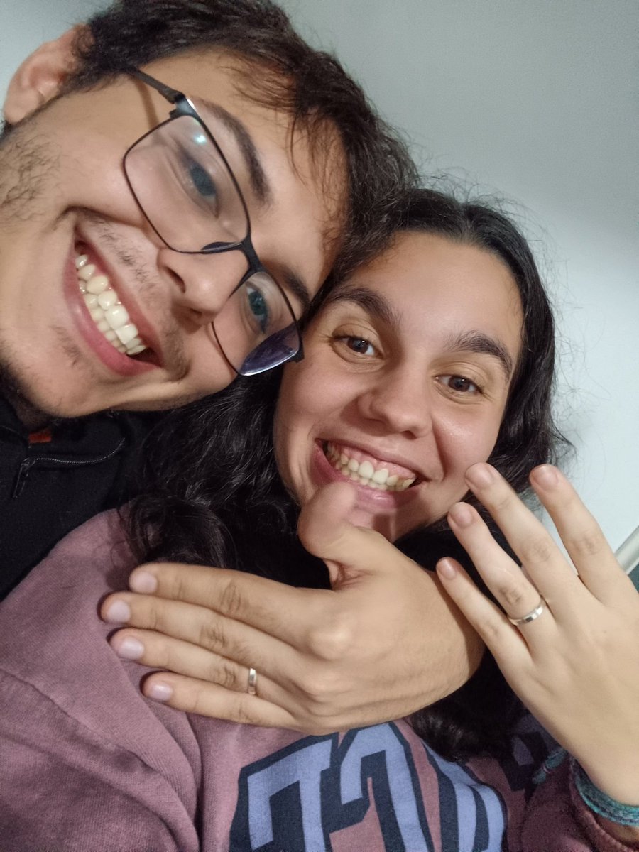 rosesAsht's tweet photo. Um dos melhores dias...
Obrigada por tudo meu amor , eu te amo muito mais do que sei explicar! 
Nós dois pra vida toda ❤️
@RafaelRich4rd https://t.co/ryZii3f3dV