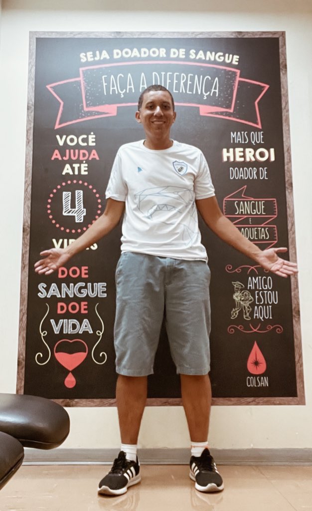 profcarlos10's tweet photo. @LondrinaEC Se você tem entre 16 e 69 anos, doe sangue e salve vidas! LEC na Veia!!! @LondrinaEC #VamosPraCimaTubarão #LECNaVeia
#DoaçãoSangue #DoeSangue #colsan #hemocentro #bancodesangue #DoeSangueSalveVidas https://t.co/Ap4GsMNoIB