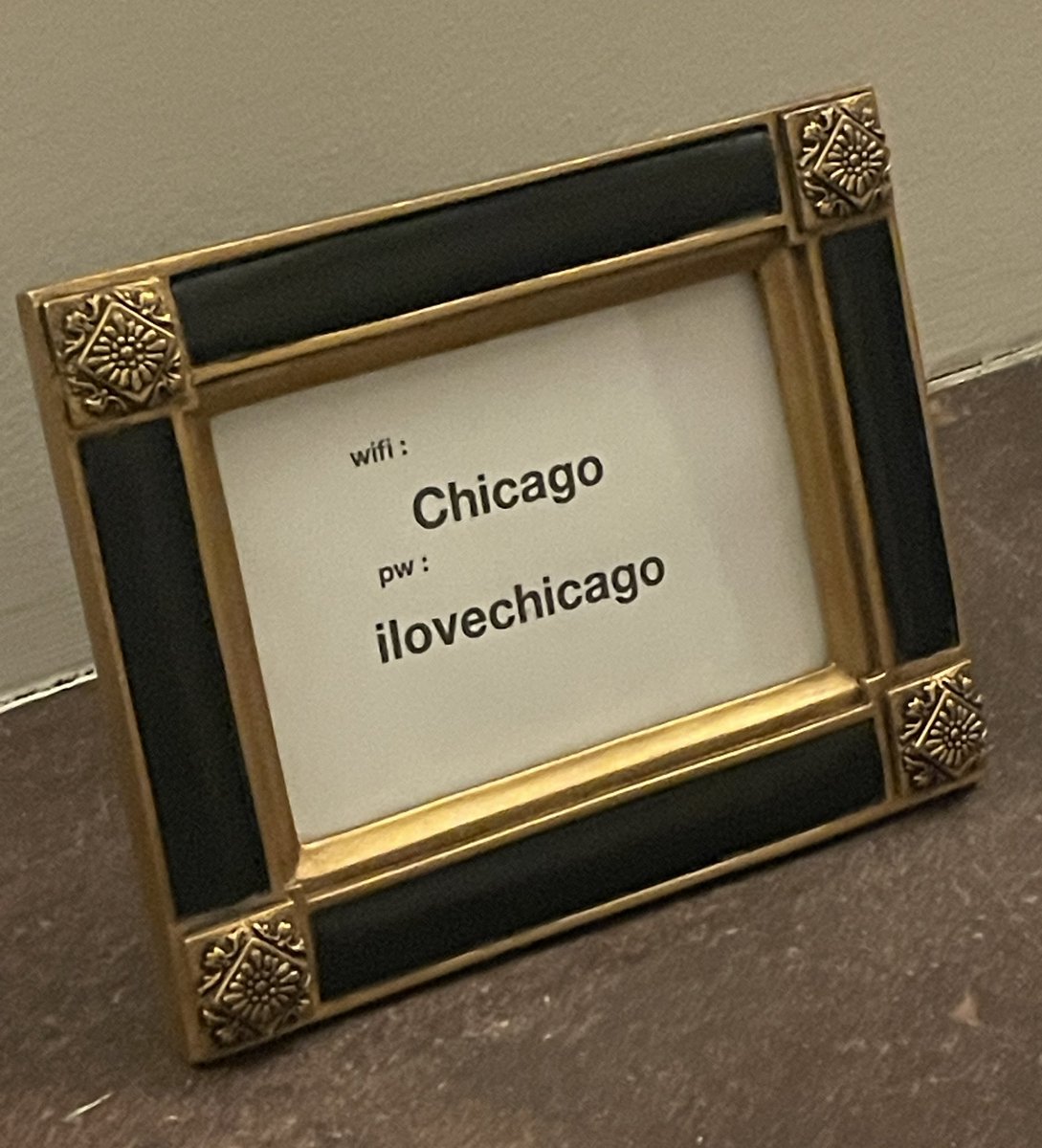 modelactriz's tweet photo. POV you’re talking to someone from Chicago https://t.co/ZbLZLdW2WE