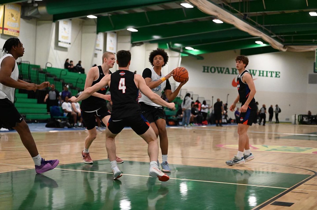 CT_Elite_BBall's tweet photo. 17U HGSL pulled out a good win  vs to Mountain State HGSL this evening. @HGSL_HoopGroup 

D. LaDuca- 10pts @dominick_laduca 
R. Tolliver- 15pts @RyanToll1ver 
C. Perkins- 21pts
A. Thompson- 3pts @Anthony92464186 
A. Johnson- 10pts @AlexJoh02683960
A. Sutton- 8pts @AverySutton2025 https://t.co/HC30R4afMi