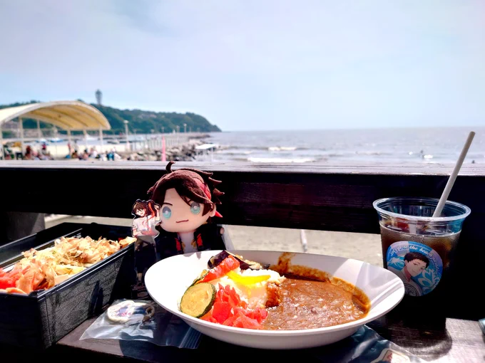これは先週スペイン村に行った方と、昨日江ノ島に行った方です(楽しそう) 
