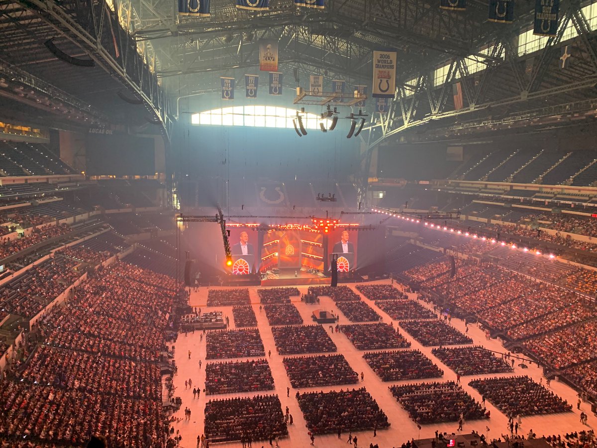 Jonah McKeown (@mckeownjonah) on Twitter photo This has to be the biggest crowd yet at the #EucharisticCongress. God is alive! <a href="/cnalive/">Catholic News Agency</a> This has to be the biggest crowd yet at the #EucharisticCongress. God is alive! <a href="/cnalive/">Catholic News Agency</a>