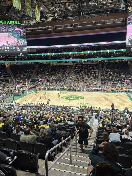 HedgeFundMgmt's tweet photo. Sports betting, trading forex, and stock investing are my hobbies ♥️🥳

My sports betting picks are mainly underdogs. 

The betting model aims to win 3 to 4 times out of 10 to break even or profit.  

If you plan to copy my bets, don't risk more than 1 to 2% of your bankroll. https://t.co/PbTRyQ9IVu