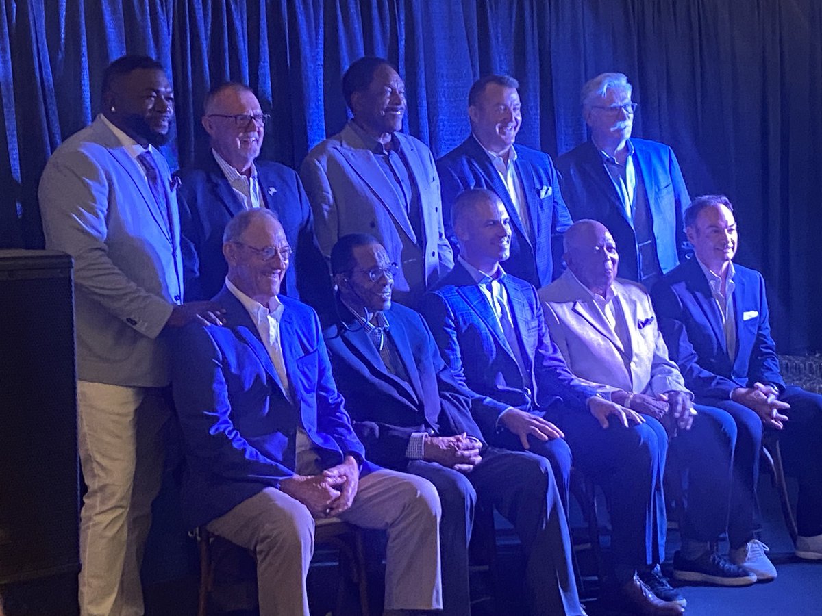 How about this Hall of Fame setting!!