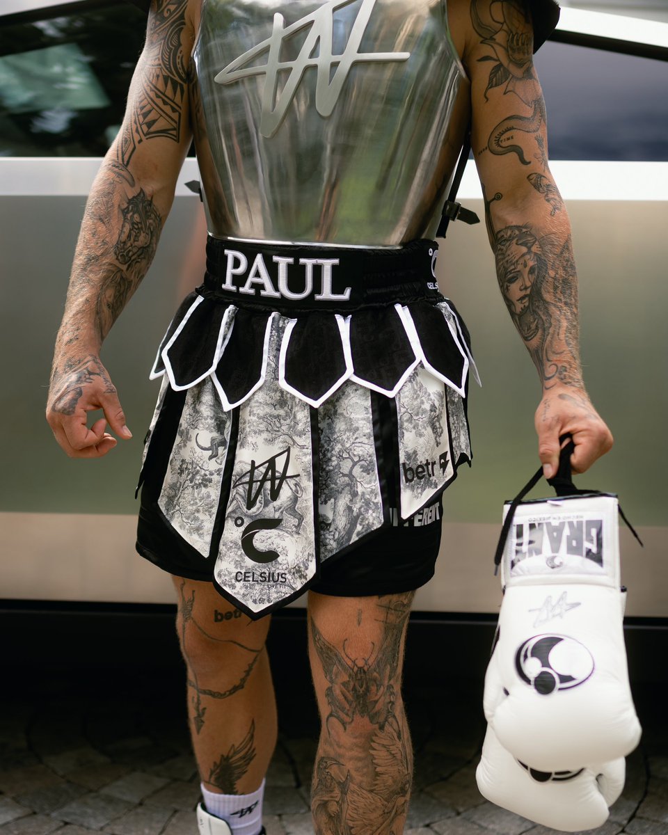 jakepaul's tweet photo. Fear no man. Fear no war. Fear only god who rides with me into battle tonight. I’m his servant sent to show the world what’s possible when you believe.

In 4 years I’ve accumulated more skill than a man who’s been fighting for 15. 

Make no mistake that this is my most dangerous opponent yet, but skills pay the bills and tonight Mike Perry’s rent is due. 

Dazn PPV. 9pm est. Be there. 

#PaulPerry @elonmusk @MostVpromotions