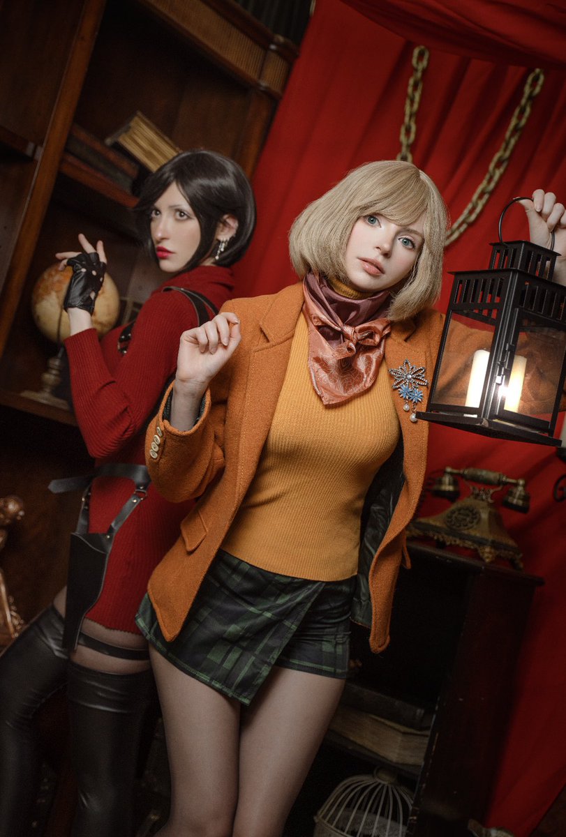 I asked Ada Wong for overtime instead of…

✨ Ashley Graham Cosplay X Ada Wong Cosplay ✨

#RE4R https://t.co/BiG5FpD3dM