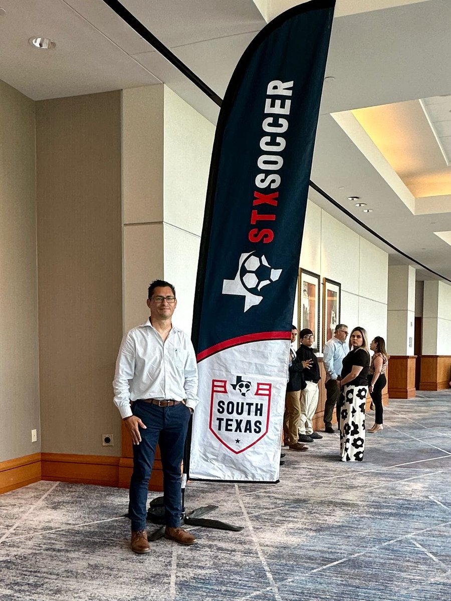 LaredoHeatSC's tweet photo. Congratulations to Coach Antonio Flores, our very own Laredo Heat Academy coach, for winning the South Texas Youth Soccer Award for Boys Recreational Coach of the Year! π Your dedication and hard work have truly paid off! #VamosLaredo #LaredoHeat #CoachOfTheYear #KeepDeveloping https://t.co/T1xMTL5HGE