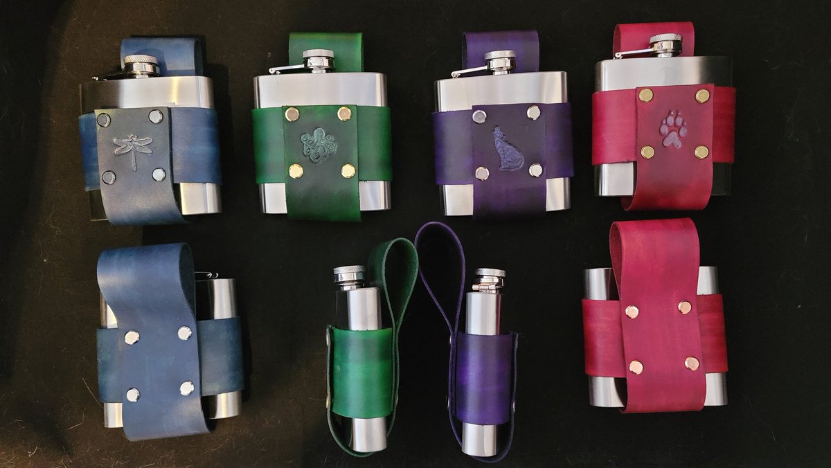 TheRabbitTales's tweet photo. Year and a half (ish) ago, Started a new craft:
Leather working!
I have enough of the basics down to get myself in trouble. 
First full project was leather flask holders. Honestly, I love these things so much. https://t.co/u1xbTM5VT3