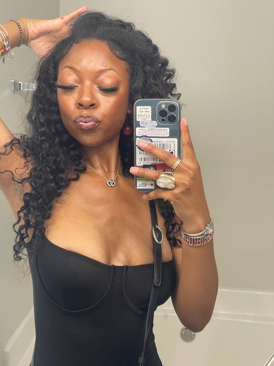 miss lady tweet media