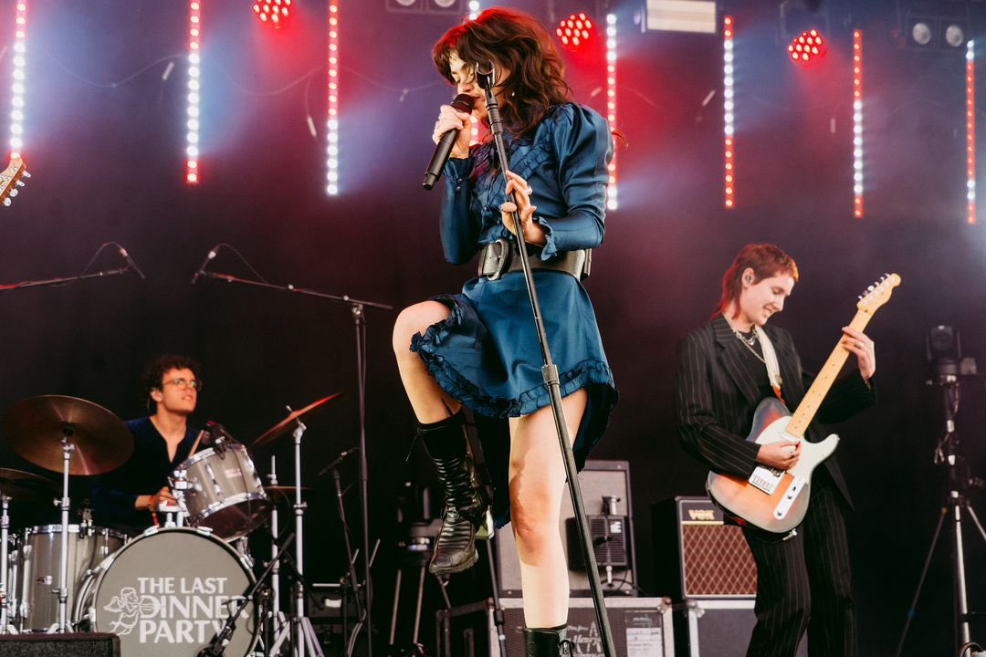 the band performing at TRNSMT festival in glasgow 🏹

📷 byuchechi &amp; clunkmagazine via instagram