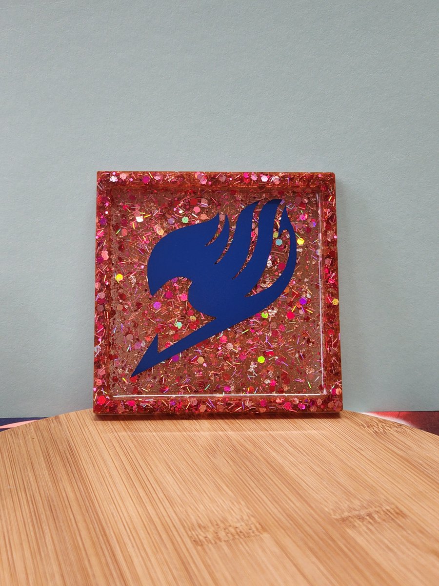 icefire_crafts's tweet photo. A coaster inspired by my favorite Fairy Tail character!
.
.
.
#resin #resinart #resinartist #resincraft #resincrafts #resincoaster #resinjewelry #resinkeychains #fairytail #erzascarlet #fairytailerza  #resincharms #handmade #etsy #etsyshop #etsystore #etsyseller https://t.co/7lsMUErU0l