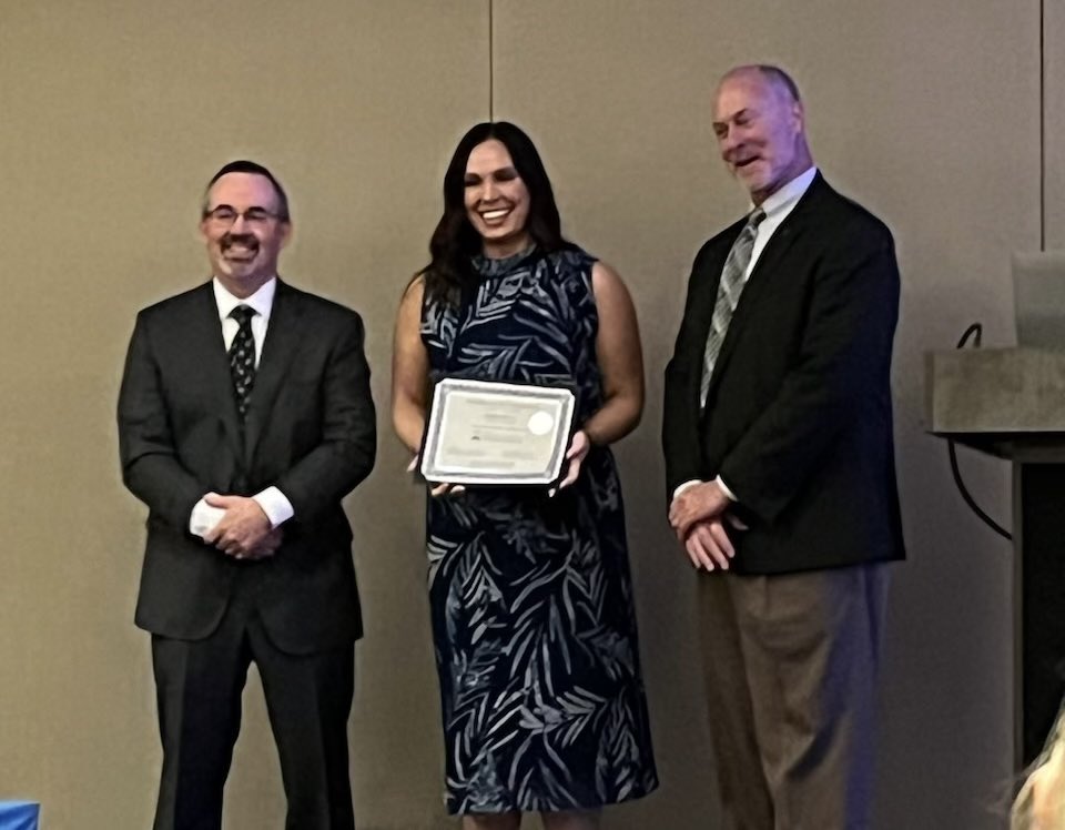 auhcop's tweet photo. Congratulations Dr. Emily McCoy on graduating tonight as part of the 20th Cohort of the @AACPharmacy Academic Leadership Fellows Program!

#WarEagle | #LeadersCreatingLeadersForTomorrow https://t.co/GhonYt1qEw