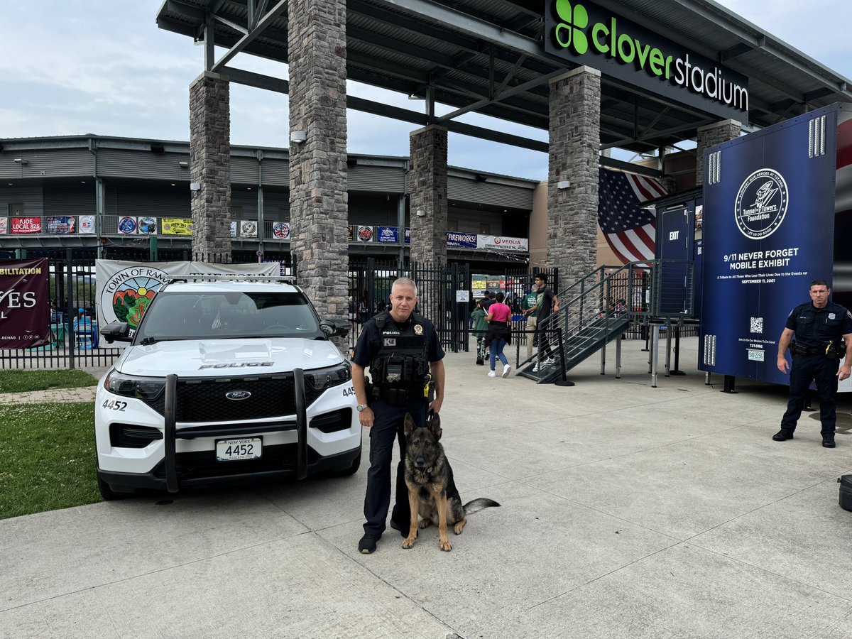 Ramapo_PD's tweet photo. 📣 Exciting day at Clover Stadium for the NYPD vs. FDNY game! 🚓🚒 Ramapo Police helped with traffic. Attendees visited the Tunnel to Towers Foundation's 9/11 Never Forget Mobile Exhibit. Thank you for supporting our first responders. 🇺🇸⚾ #NYPD #FDNY #RamapoPD #TunnelToTowers https://t.co/H4wSRFiuIx