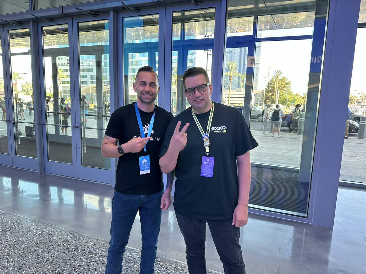 Great catching up with <a href="/R0BINH00D11/">Ali</a> at Evo. Was stoked to hear about you being able to spend some time with your family.