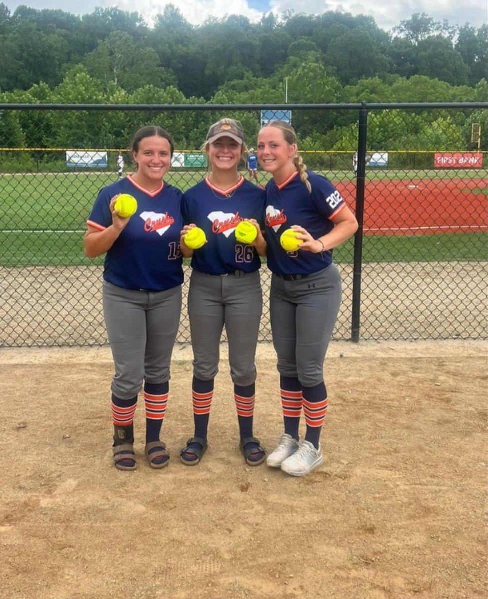 “Top of the Mountain”Homerun hitters this weekend!! Congratulations <a href="/dacey_phillips/">Dacey Phillips</a> (2025),<a href="/korbynlydia26/">korbynlydia</a> (2026) &amp; <a href="/KaydenLyda9/">Kayden Lyda</a> (2025) 🧡💣🧡💣🧡