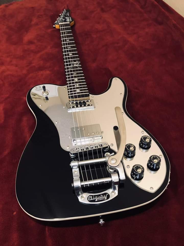 Alexis__Gudino's tweet photo. Did I get sad, and impulsively buy another guitar?...
Yes.. Yes, I did. ππ€
#TheAdicts
#PeteDee
@SchecterGuitars https://t.co/VJl8uea20e