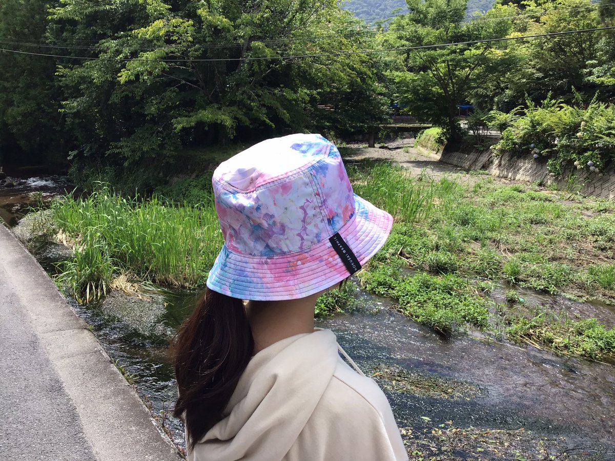 musumusujapan's tweet photo. 【由布院musumusu】
本日はバケット型サウナハットのご紹介です✨
アウトドアにも使え✨勿論サウナ🧖にも使え一石二鳥です✨
お近くにお越しの際はぜひお越し下さい
#由布院 #musumusu #サウナ #サ活 https://t.co/12RqOe3JY8