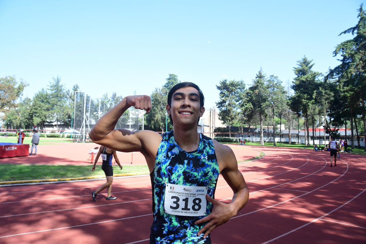AlfonsoDurazo's tweet photo. Mi mayor reconocimiento al atleta sonorense Rafael Buelna, estudiante de ITSON Cajeme, por obtener el primer lugar en la prueba de 400 metros planos en el Campeonato Nacional Juvenil de Atletismo.
Clasificó al Campeonato Mundial que se celebrará el próximo mes de agosto en Lima, Perú. ¡Eres un orgullo para nuestro estado!
#OrgulloSonorense