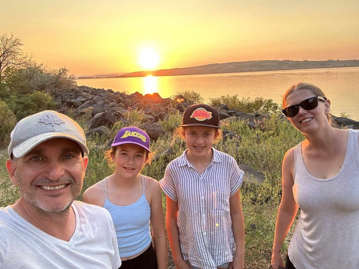 The Columbia River!!  #trailertales2024