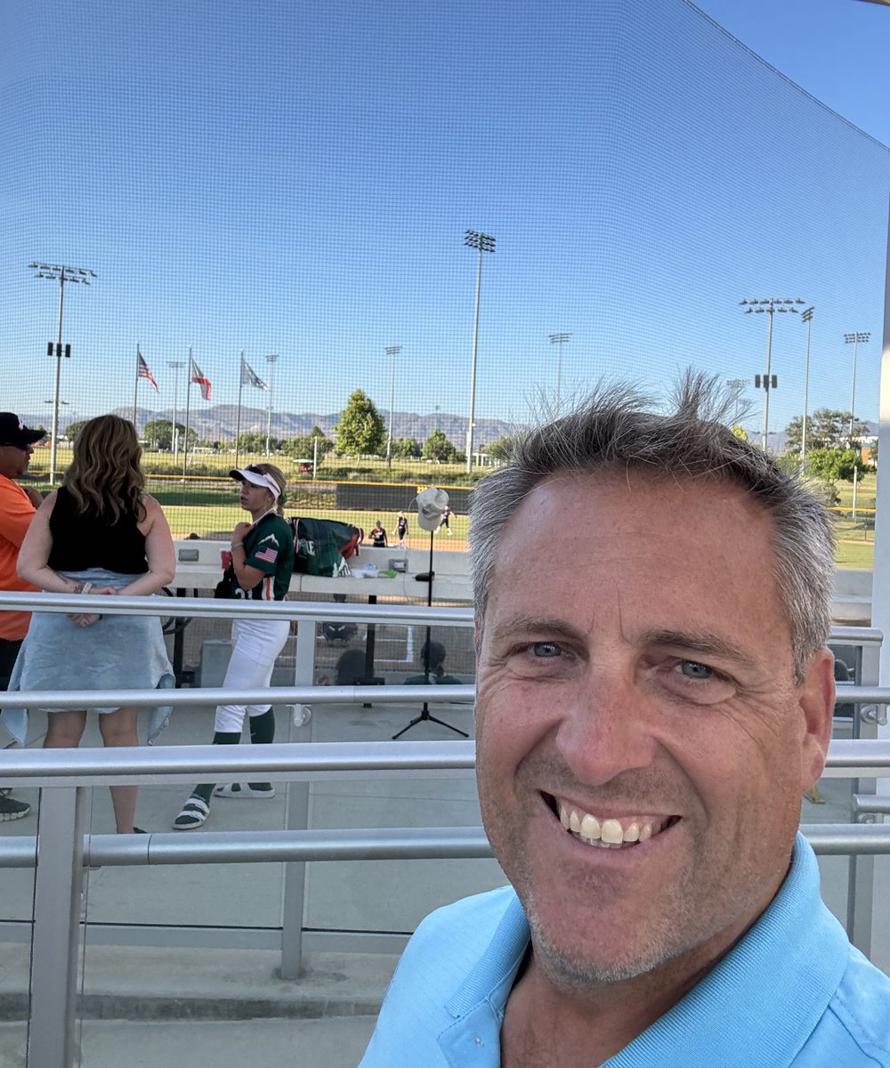 LFCollegeSB's tweet photo. Really rough recruiting in SoCal at PGF Nationals.
Sun, breeze, mountains, talent from across the country.
Feel free to share schedules! https://t.co/nvtWs1n4L2